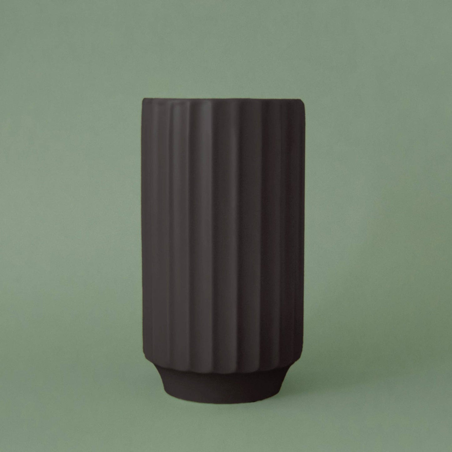 Monroe Vase | Black