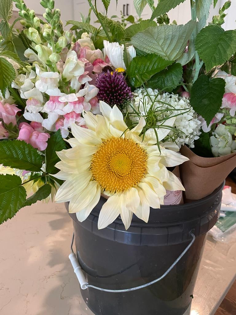 Late Summer Bouquet Subscription